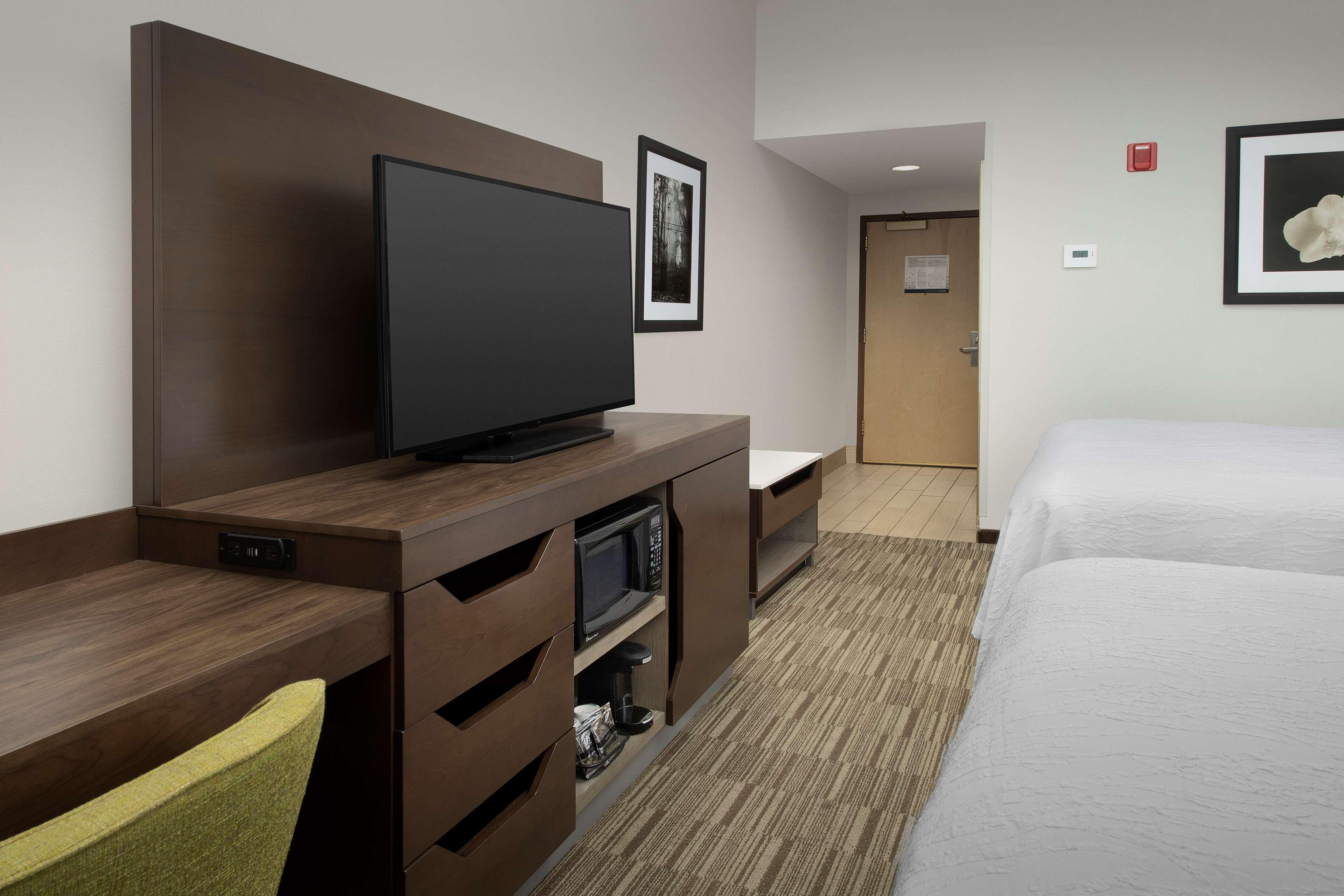 Hampton Inn Birmingham I-65/Lakeshore Drive Exterior foto
